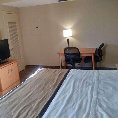 Extended Stay America Suites - Jacksonville - Deerwood Park Екстер'єр фото