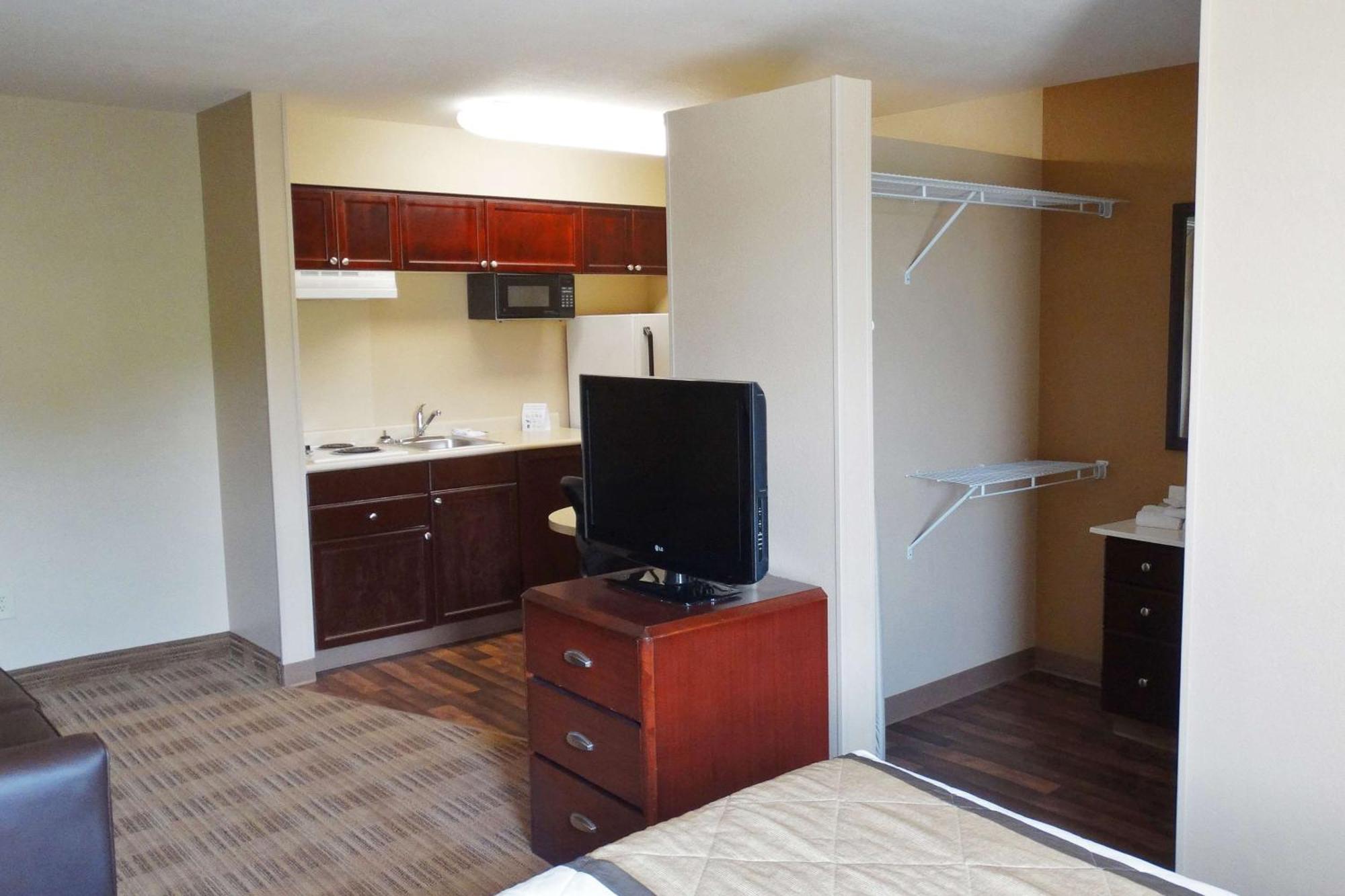 Extended Stay America Suites - Jacksonville - Deerwood Park Екстер'єр фото
