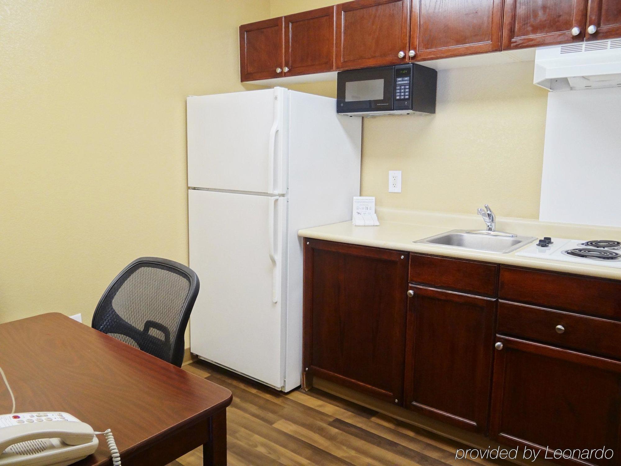 Extended Stay America Suites - Jacksonville - Deerwood Park Екстер'єр фото